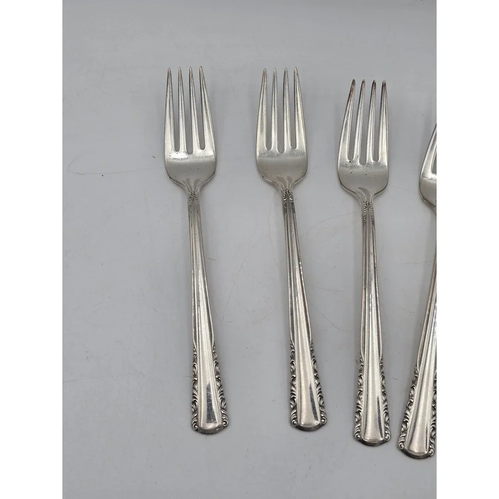 6 Holmes & Edwards May Queen Silverplate salad Forks 6.5 Inch IS Inlaid 1951